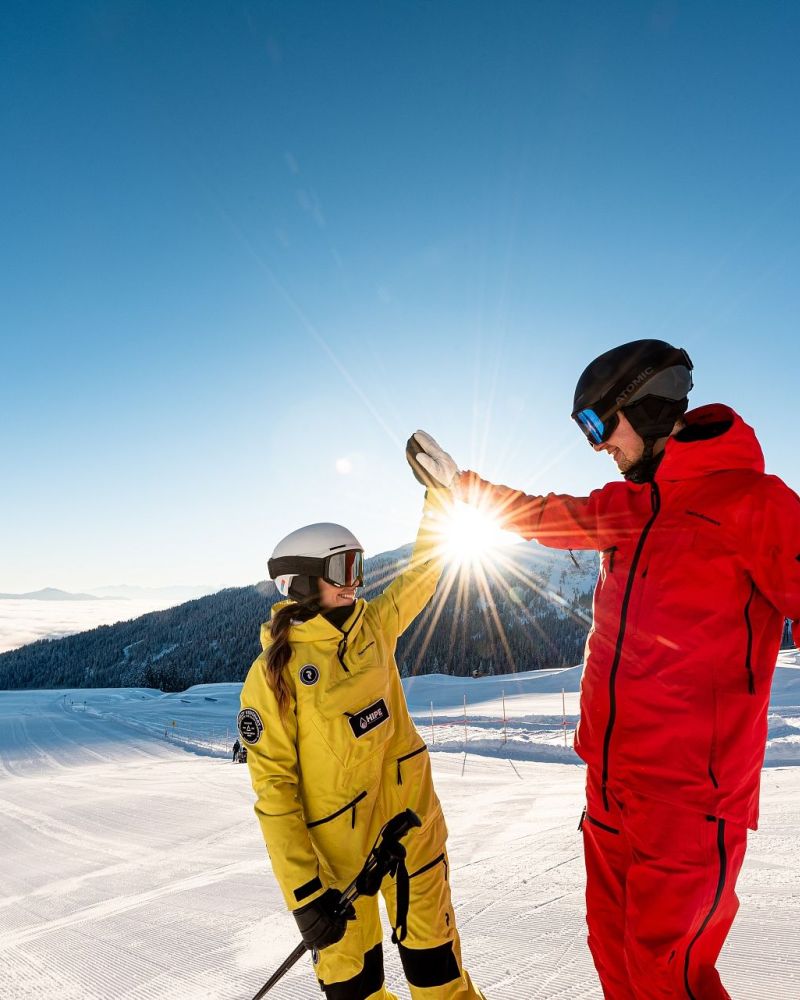 Skifahrer im Skigebiet Hochkönig bei Maria Alm